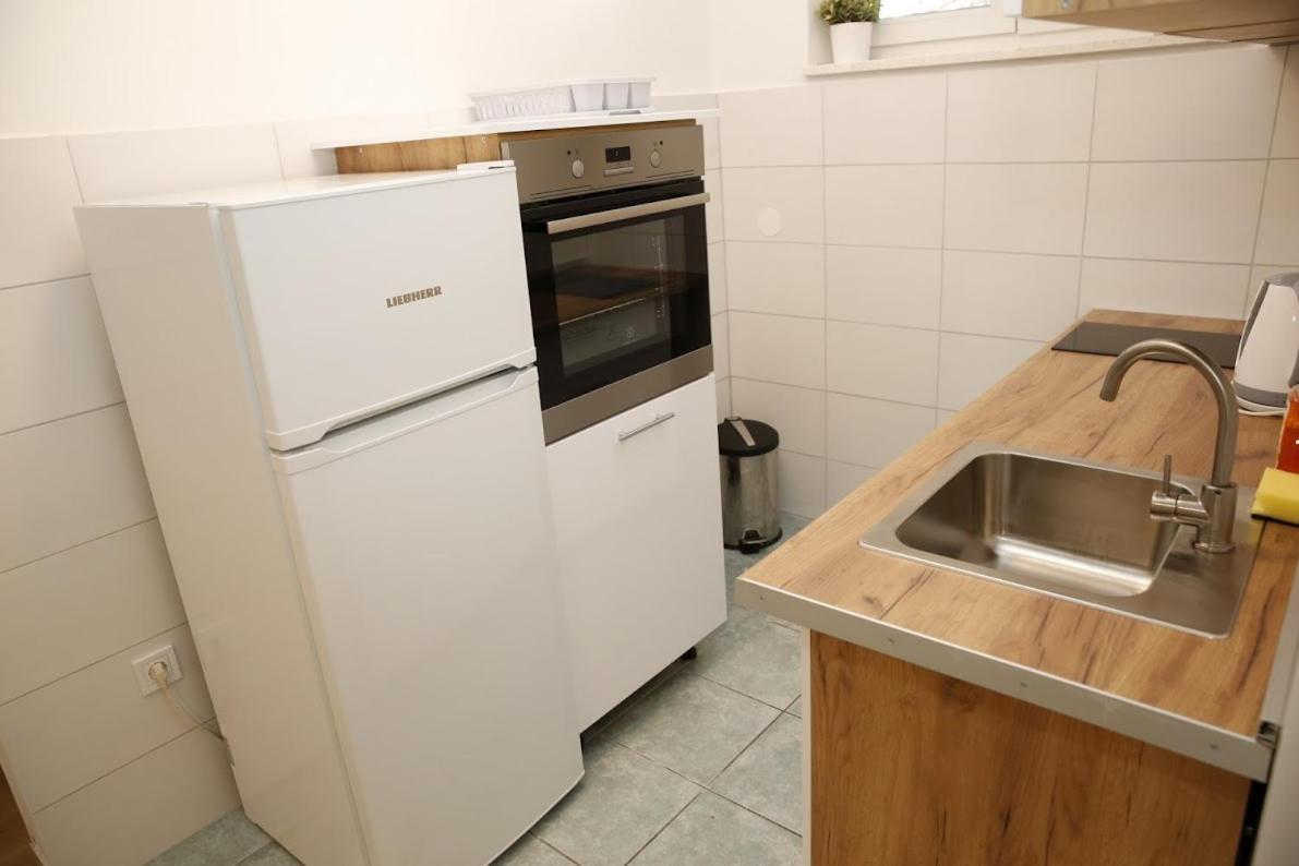 Apartmani Taradzic Водице Экстерьер фото