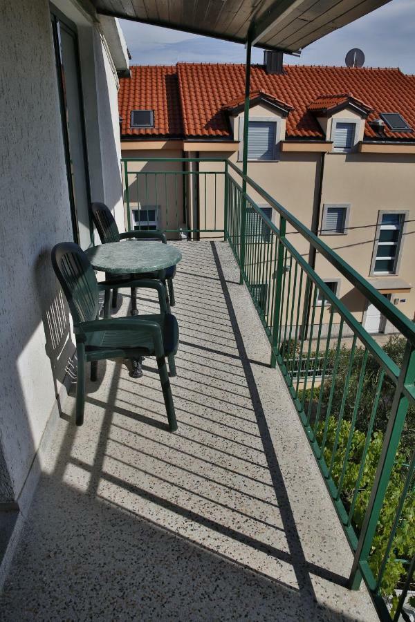 Apartmani Taradzic Водице Экстерьер фото
